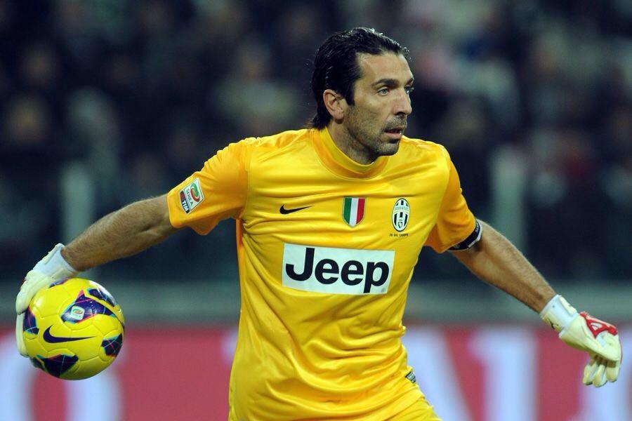 在中场的控 在中场的控